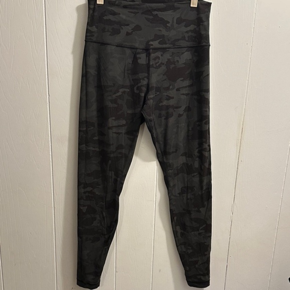 lululemon athletica Dark Camo Leggings